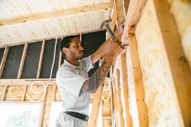 Professional Insulation Services in Calvert, TX